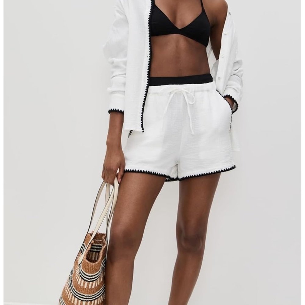 Rails White Women's Shorts with Black Trim